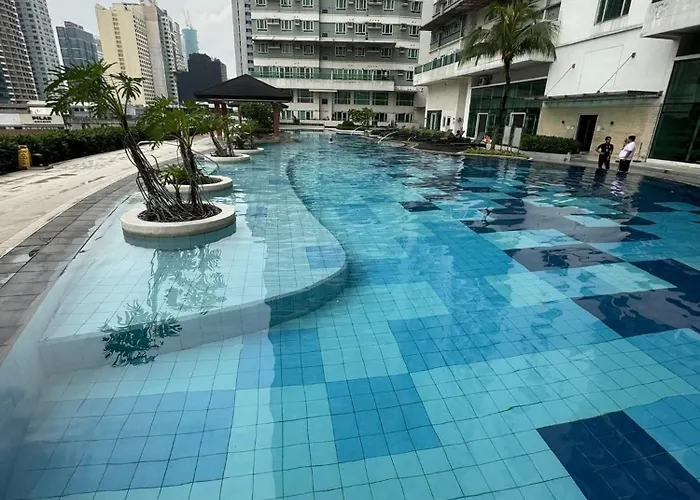 The Beacon Makati 3* Manila